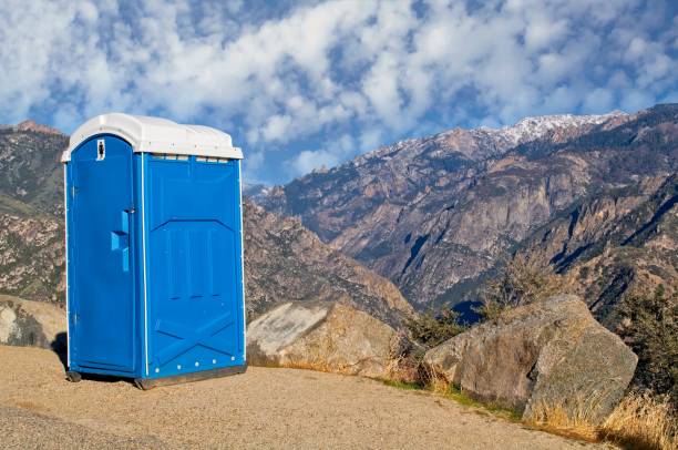 Best Restroom Trailer for Festivals  in Gonzales, TX